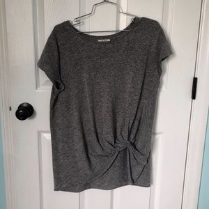 Short Sleve Knot Top